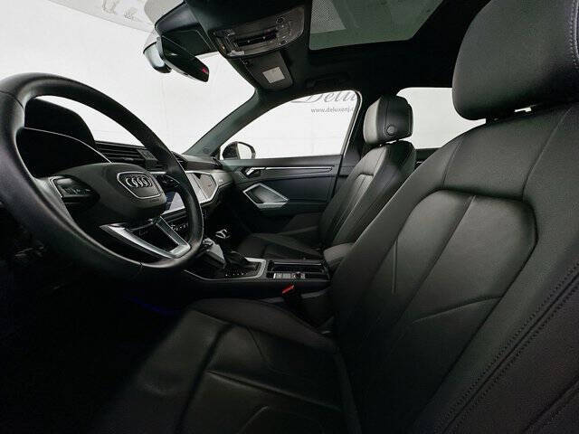 2023 Audi Q3 quattro S line Prem Plus 45 TFSI