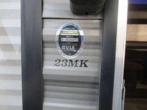 2018 Forest River Cherokee Grey Wolf limited 23M