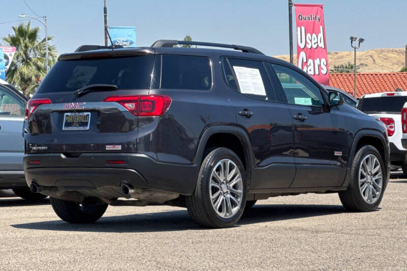 2017 GMC Acadia SLT-1