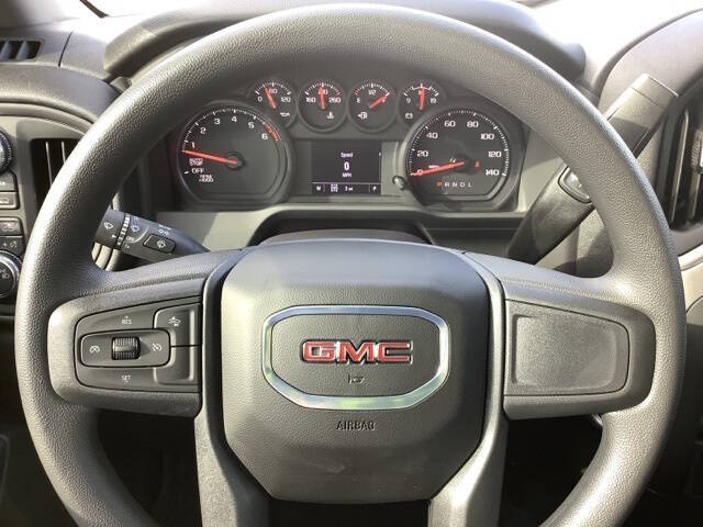 2025 GMC Sierra 1500 Pro