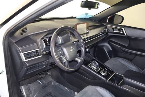 2022 Mitsubishi Outlander Black Edition