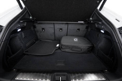 2025 Porsche Macan 4S Electric