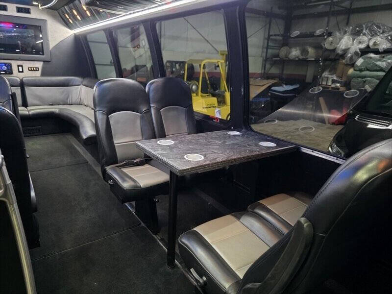 2012 Ford E-Series E-450 SD