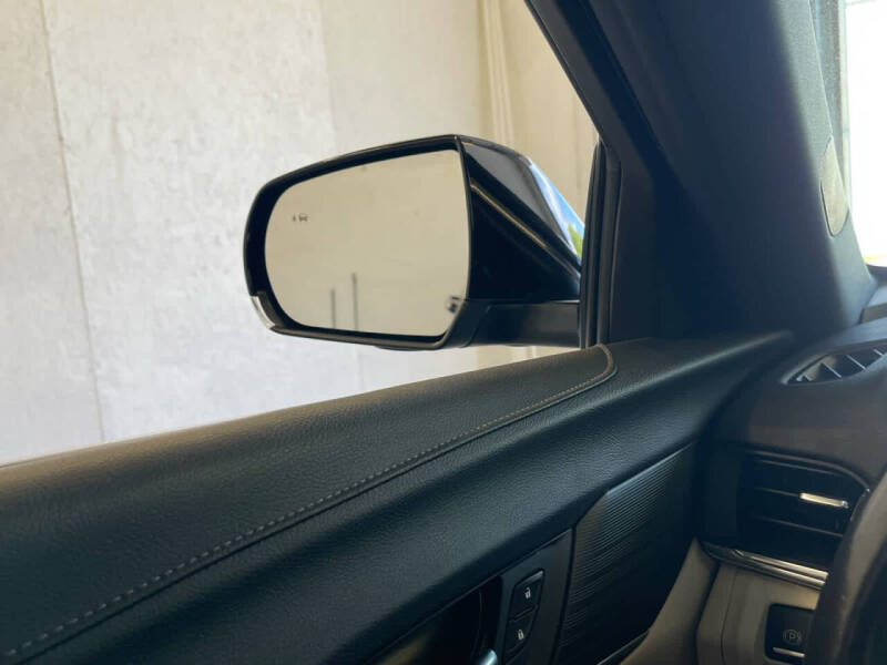 2023 Cadillac CT4 Luxury