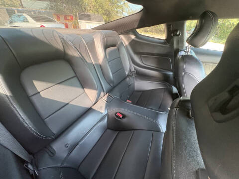 2015 Ford Mustang EcoBoost Premium