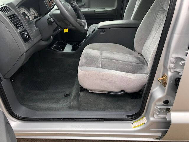 2005 Dodge Dakota for sale at Extreme Auto Plaza in Des Moines, IA