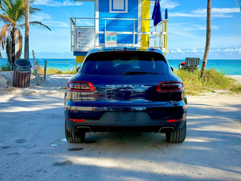 2017 Porsche Macan