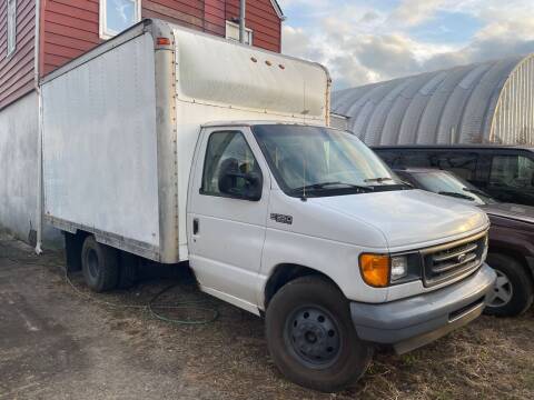 2003 Ford E-Series Chassis for sale at Autos Under 5000 + JR Transporting in Island Park NY
