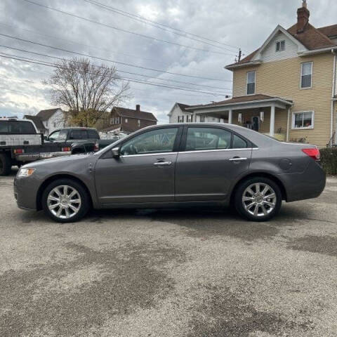 2012 Lincoln MKZ for sale at Green Light Auto in Bridgeton, NJ