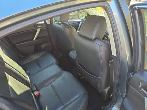 2013 Mazda MAZDA3 i Grand Touring