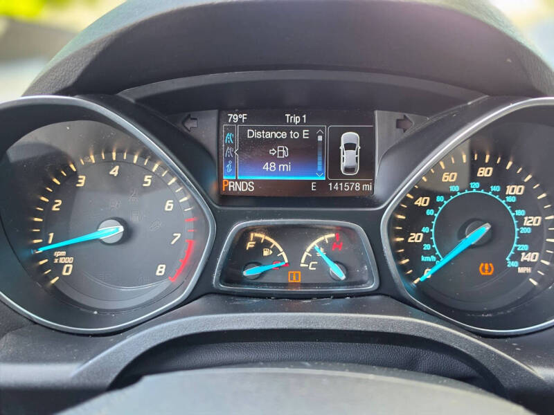 2016 Ford Escape SE
