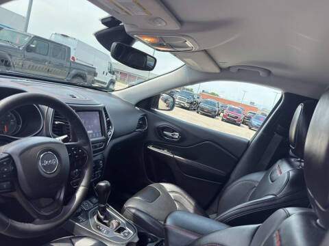 2022 Jeep Cherokee Trailhawk