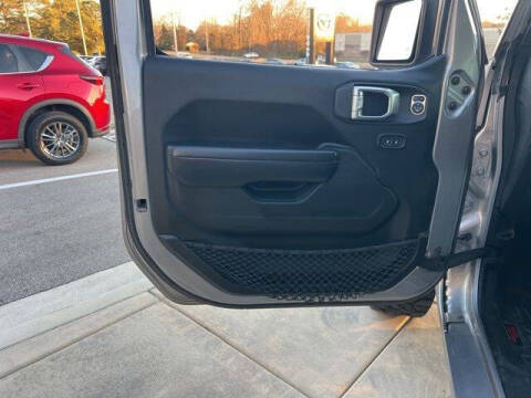 2020 Jeep Gladiator Sport