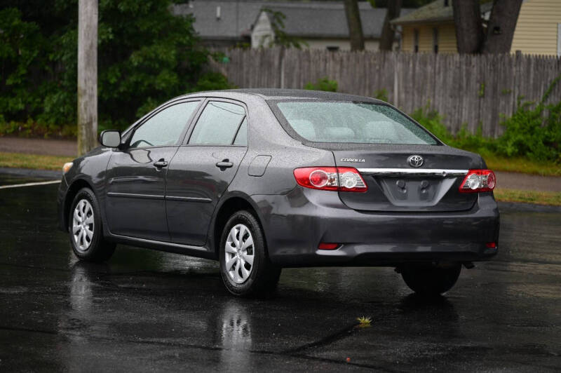 2012 Toyota Corolla LE