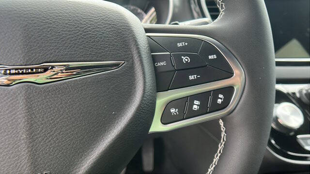 2026 Chrysler Voyager LX