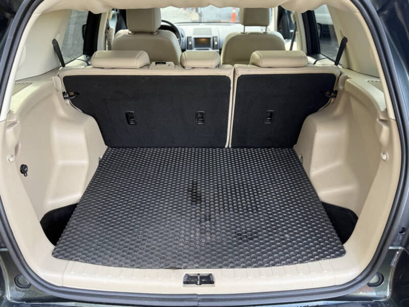 2009 Land Rover LR2 HSE