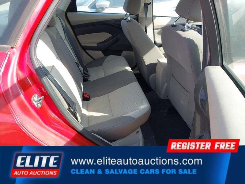 2012 Ford Focus SE