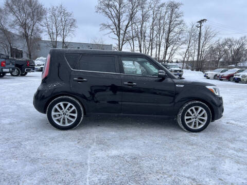 2019 Kia Soul +