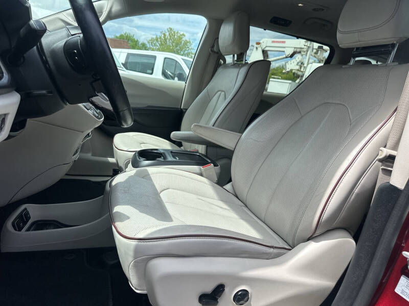 2017 Chrysler Pacifica Limited