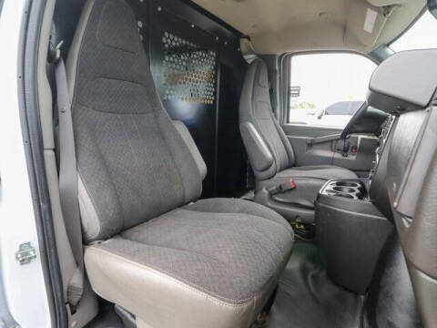 2023 GMC Savana 2500