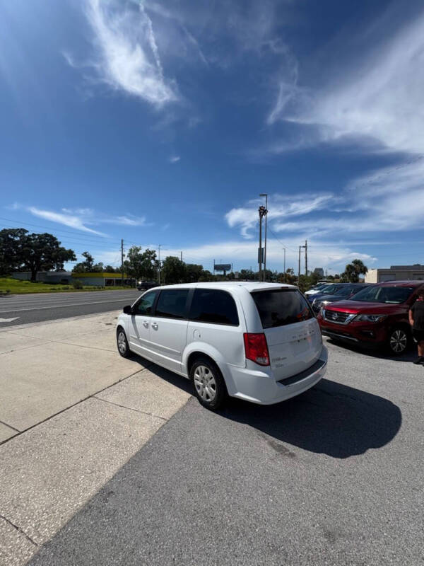 2016 Dodge Grand Caravan SE