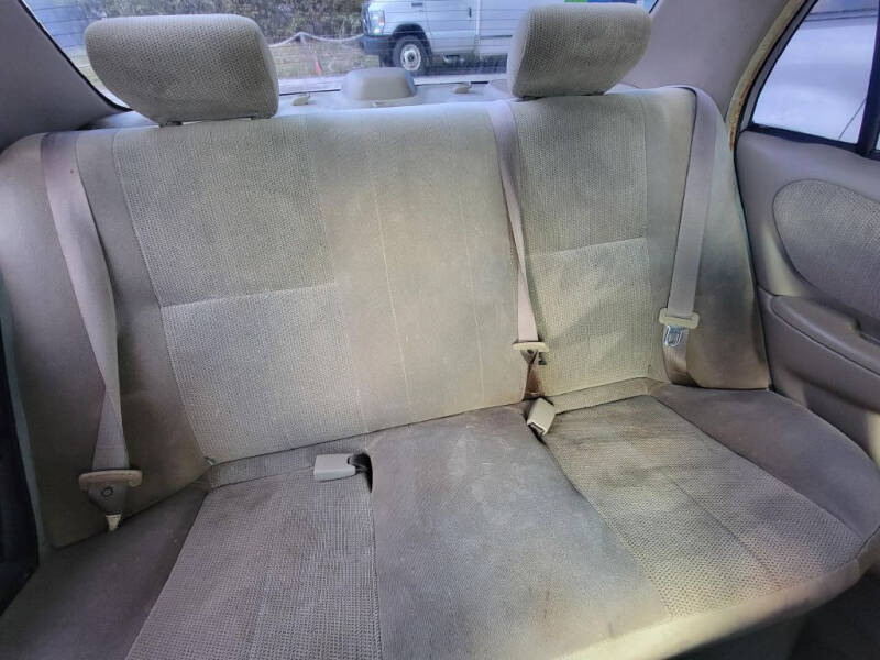 2002 Toyota Corolla CE