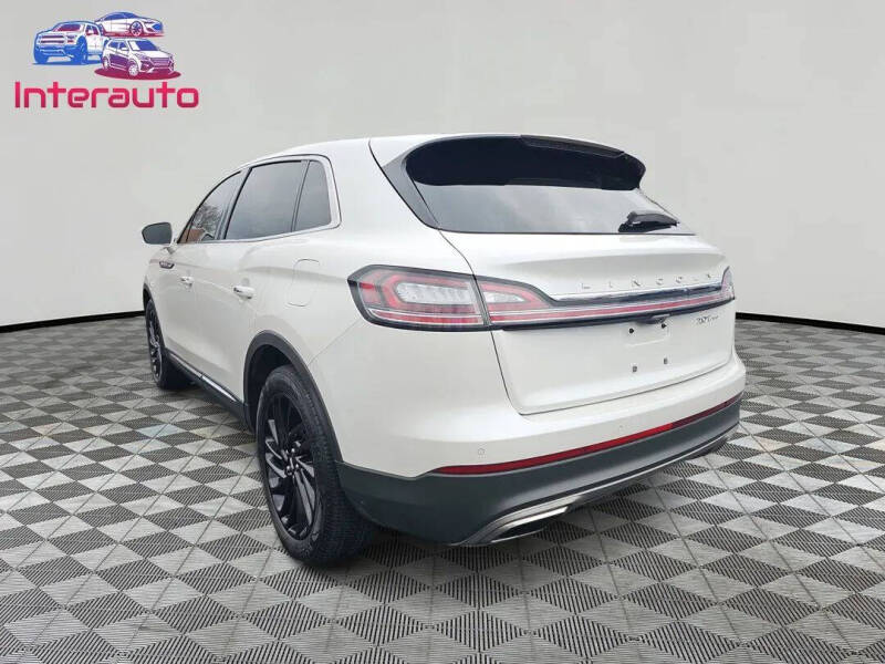 2019 Lincoln Nautilus Reserve