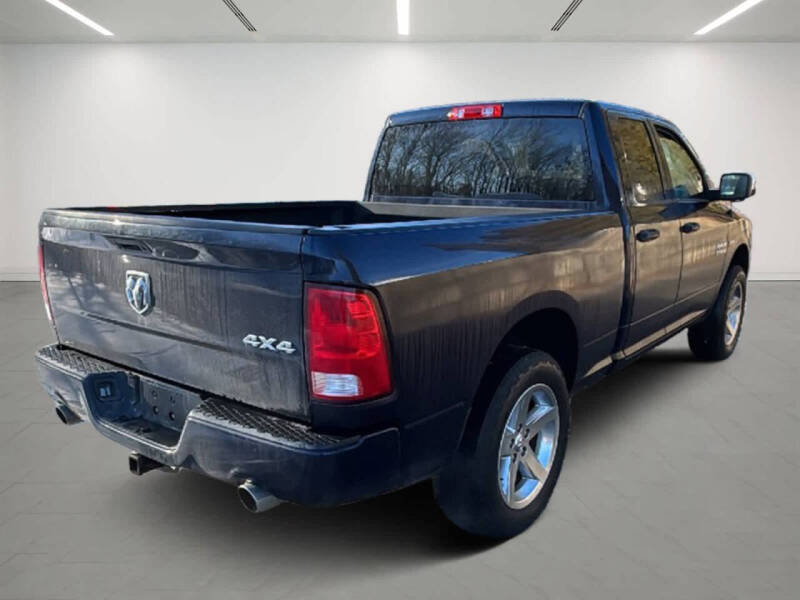 2017 RAM 1500 Express