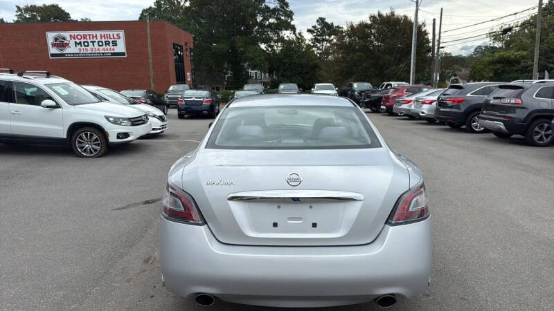 2013 Nissan Maxima