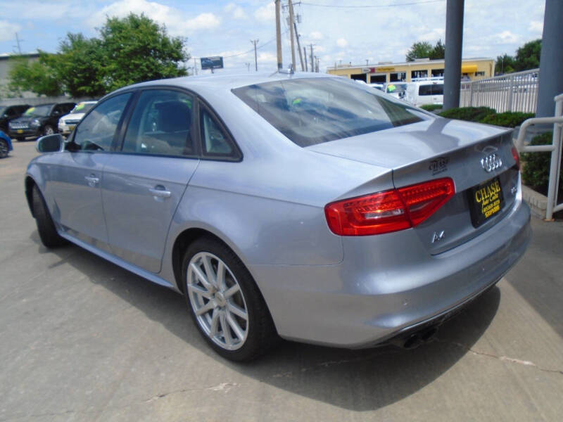 2016 Audi A4 2.0T quattro Premium