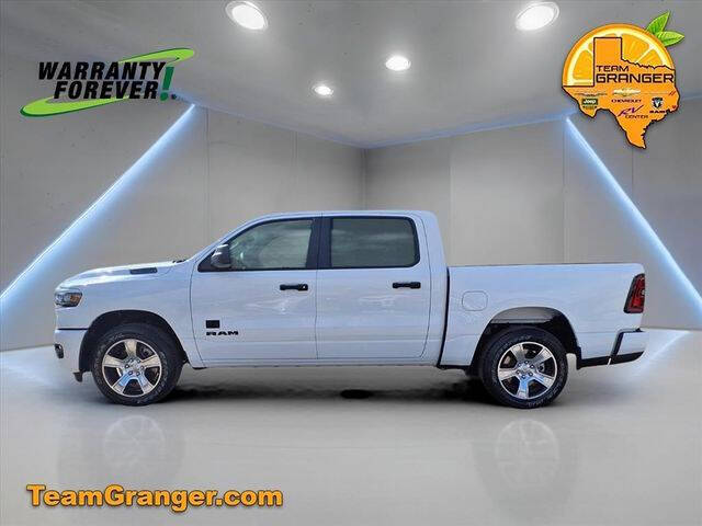 2025 RAM 1500 Express