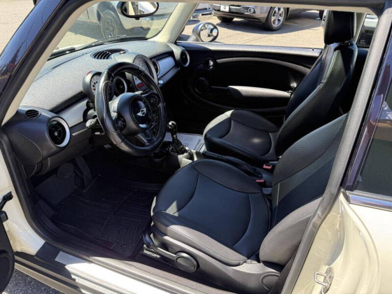 2013 MINI Hardtop Cooper