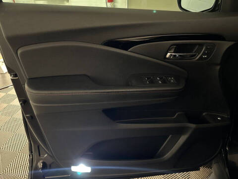 2019 Honda Ridgeline Black Edition