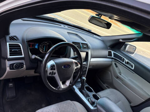 2012 Ford Explorer XLT