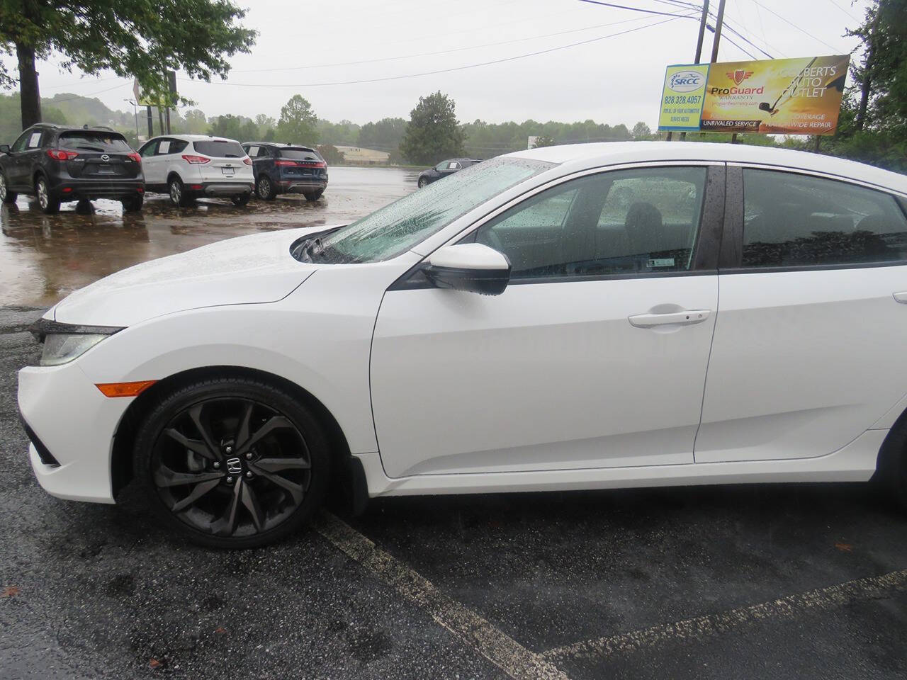 2019 Honda Civic for sale at Colbert's Auto Outlet in Hickory, NC