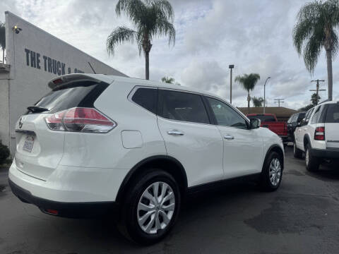 2015 Nissan Rogue S