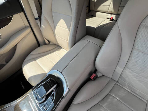 2016 Mercedes-Benz GLC GLC 300