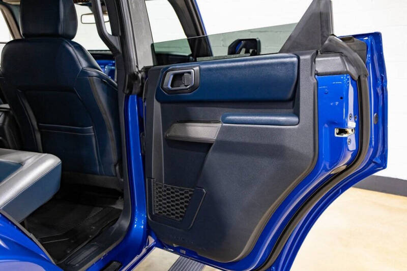 2021 Ford Bronco First Edition Advanced