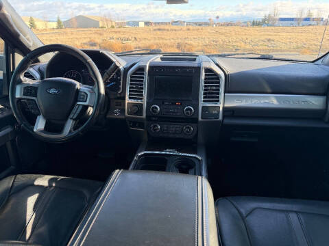 2017 Ford F-350 Super Duty Platinum