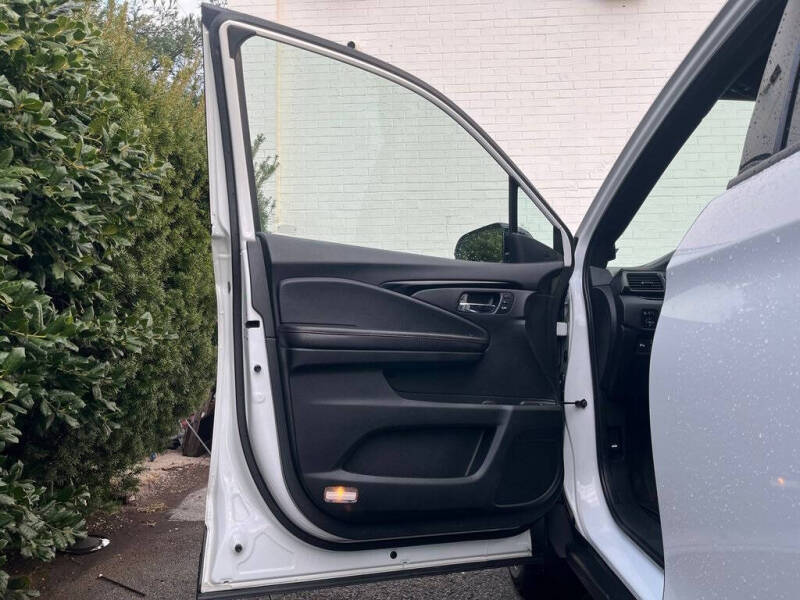 2022 Honda Pilot Black Edition