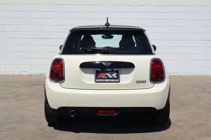 2019 MINI Hardtop 2 Door Cooper