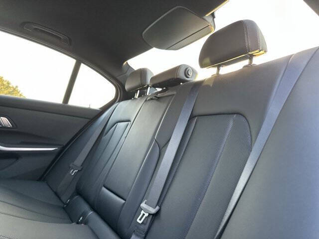 2023 BMW 3 Series 330i xDrive