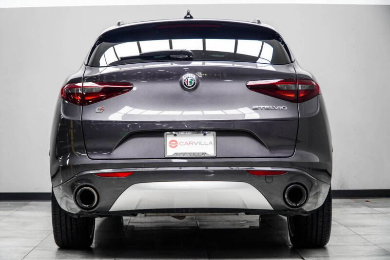 2023 Alfa Romeo Stelvio