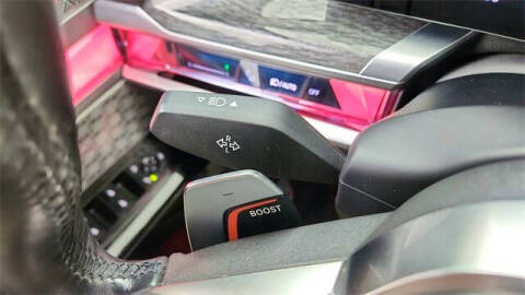 2023 BMW 7 Series 740i