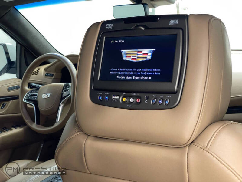 2018 Cadillac Escalade Platinum