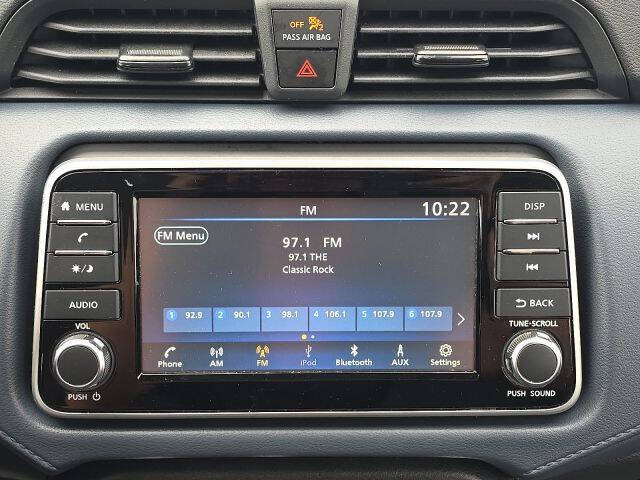 2024 Nissan Versa SV