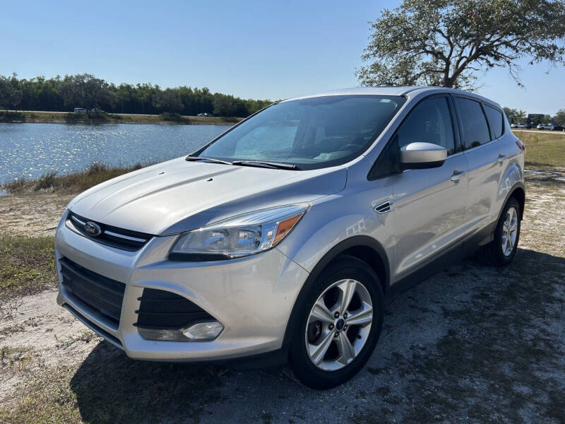 2016 Ford Escape SE's photo