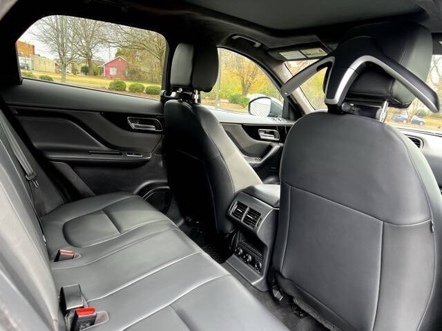 2020 Jaguar F-PACE 25t Premium