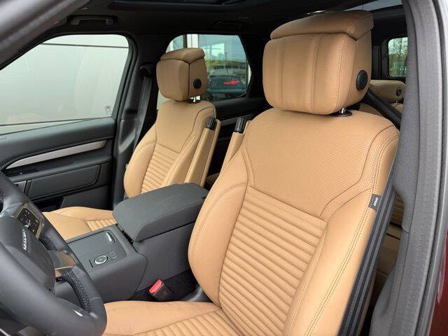 2026 Land Rover Discovery P360 Limited Edition