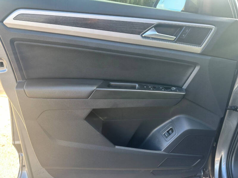 2019 Volkswagen Atlas V6 SE R-Line